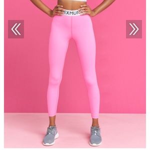 Show me your mumu Barbie leggings